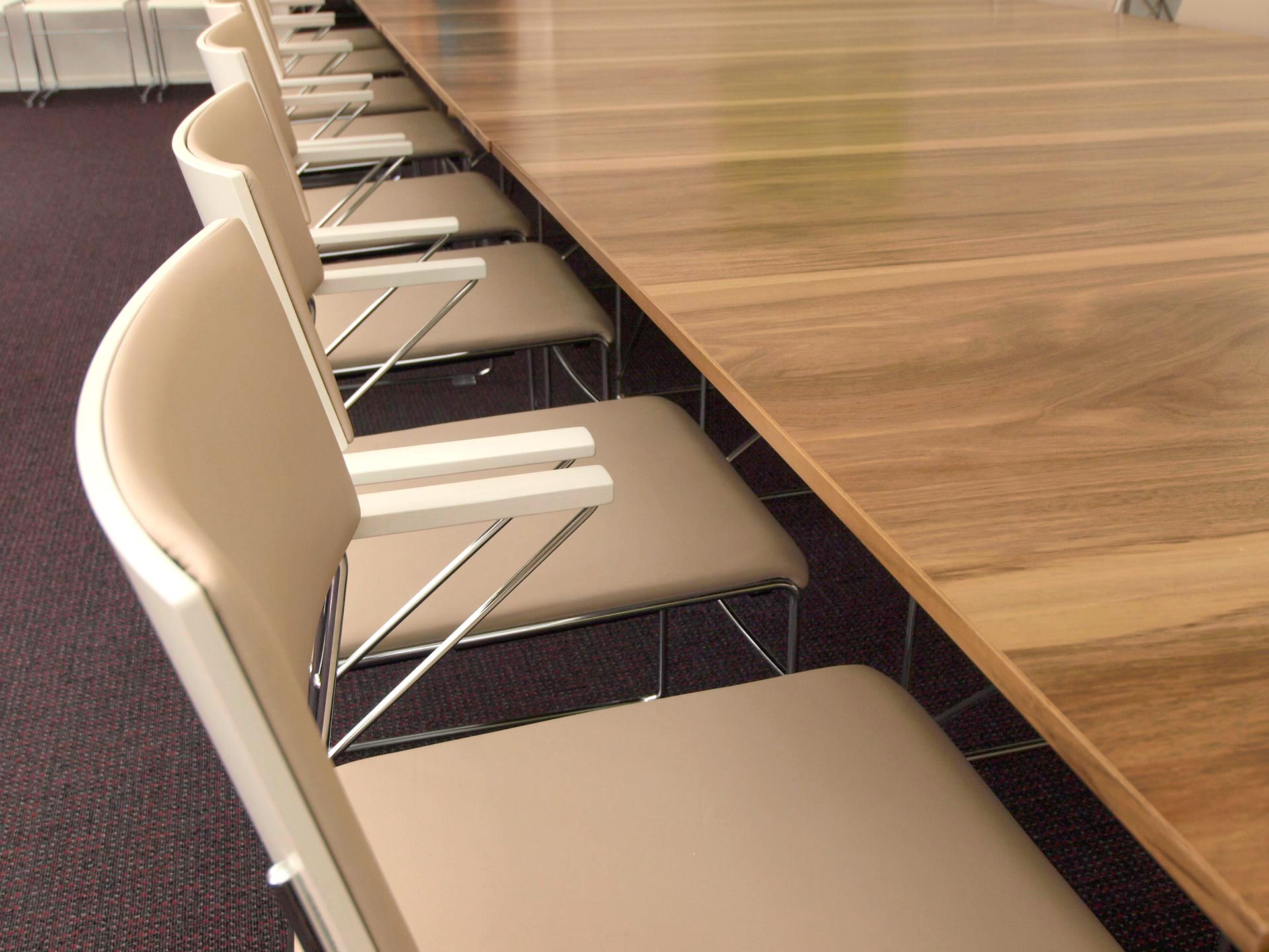 ČESKÁ KOMORA ARCHITEKTŮ - STŮL